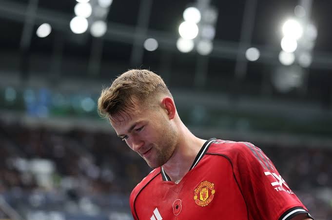 Matthijs de Ligt Ruled Out After Back Surgery