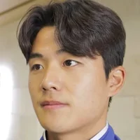 Seol Young-woo