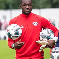 Yvon Mvogo