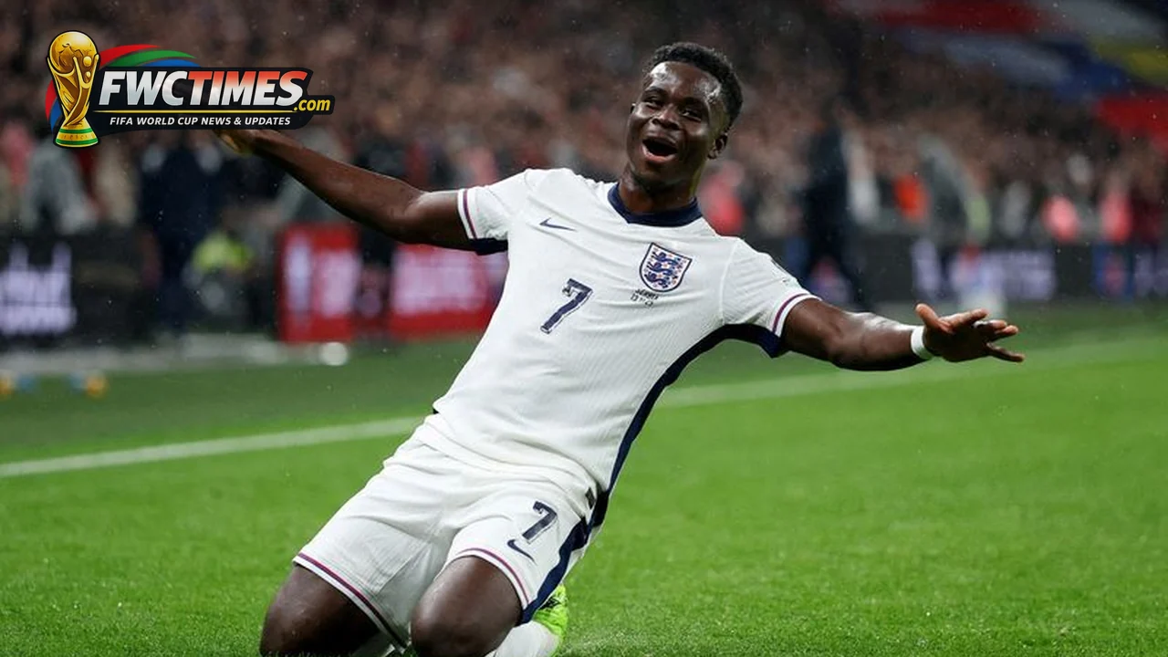 Bukayo Saka training with England before the World Cup opener against Croatia